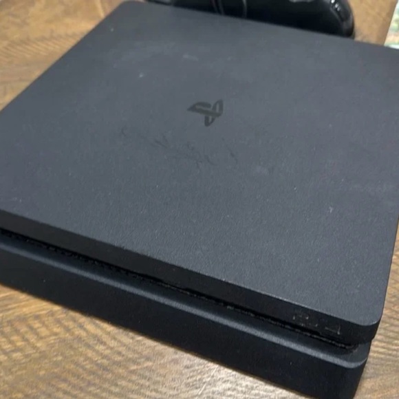 Sony PlayStation 4 Slim Console - Black
